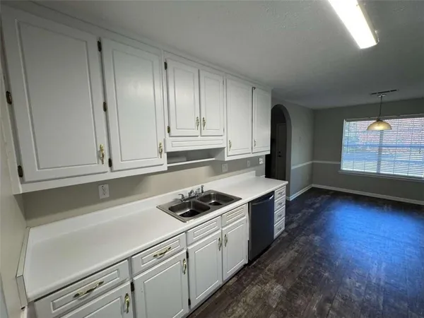 $2,000 | 1672 Walters Park Court, Loganville, GA 30052