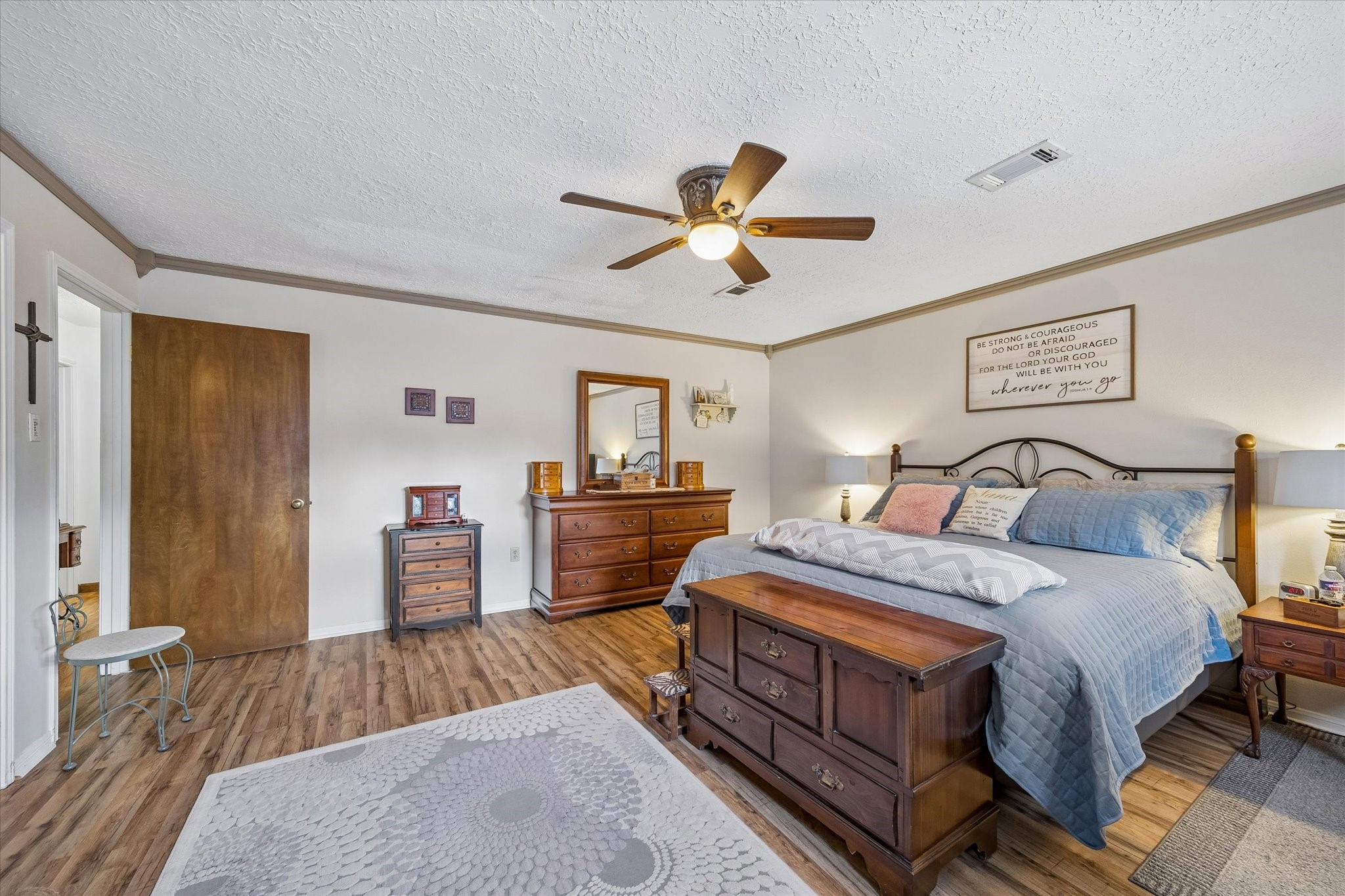 5327 Lacreek Lane Spring, TX 77379 - Photo 17 of 37