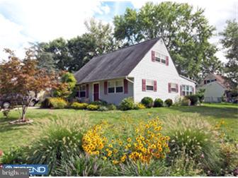 59 MacIntosh Road Levittown, PA 19056 - Photo 2 of 12 Exterior Front