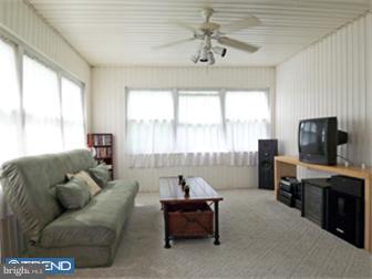 59 MacIntosh Road Levittown, PA 19056 - Photo 12 of 12 Sun Room