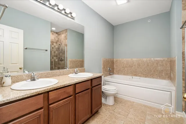 $364,900 | 1631 Pauline Circle, Mundelein, IL 60060