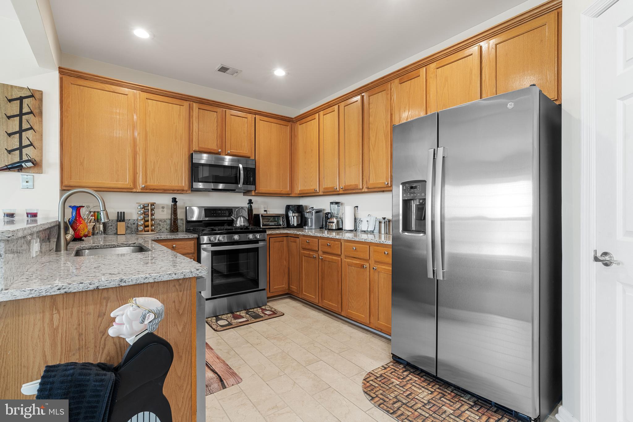 6339 Eagle Ridge Lane, Unit 51 Alexandria, VA 22312 - Photo 10 of 32