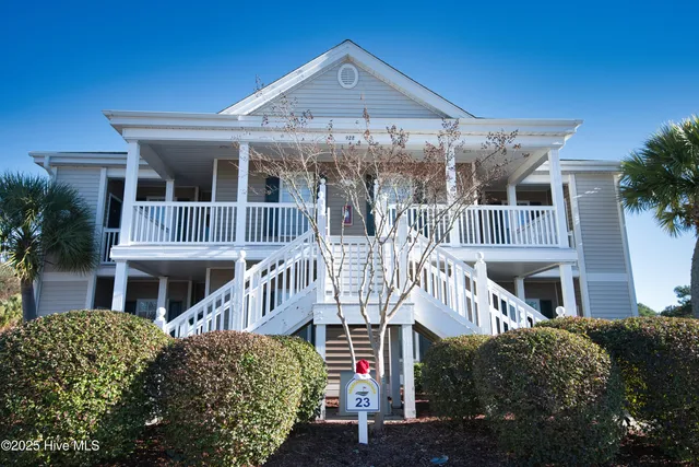 $264,900 | 928 Great Egret Circle Southwest, Unit 4, Sunset Beach, NC 28468