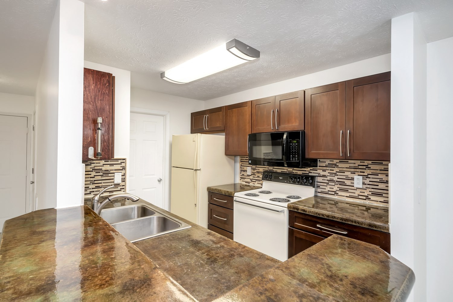 380 Timber Ridge Drive, Unit 7 Wilder, KY 41071 - Photo 8 of 21 Gallery Image 8