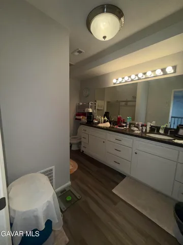 $430,000 | 40049 Bluebird Lane North, Palmdale, CA 93551