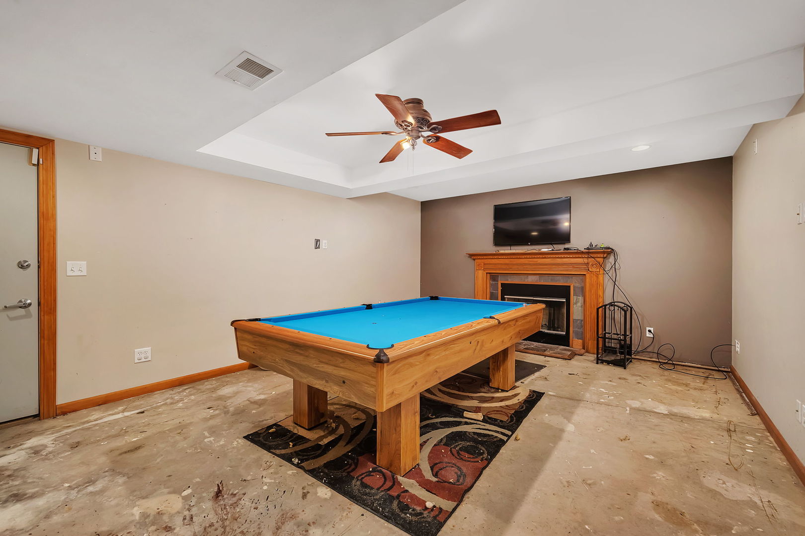36963 Irish Lane Custer Park, IL 60481 - Photo 25 of 49 a room with pool table and a ceiling fan