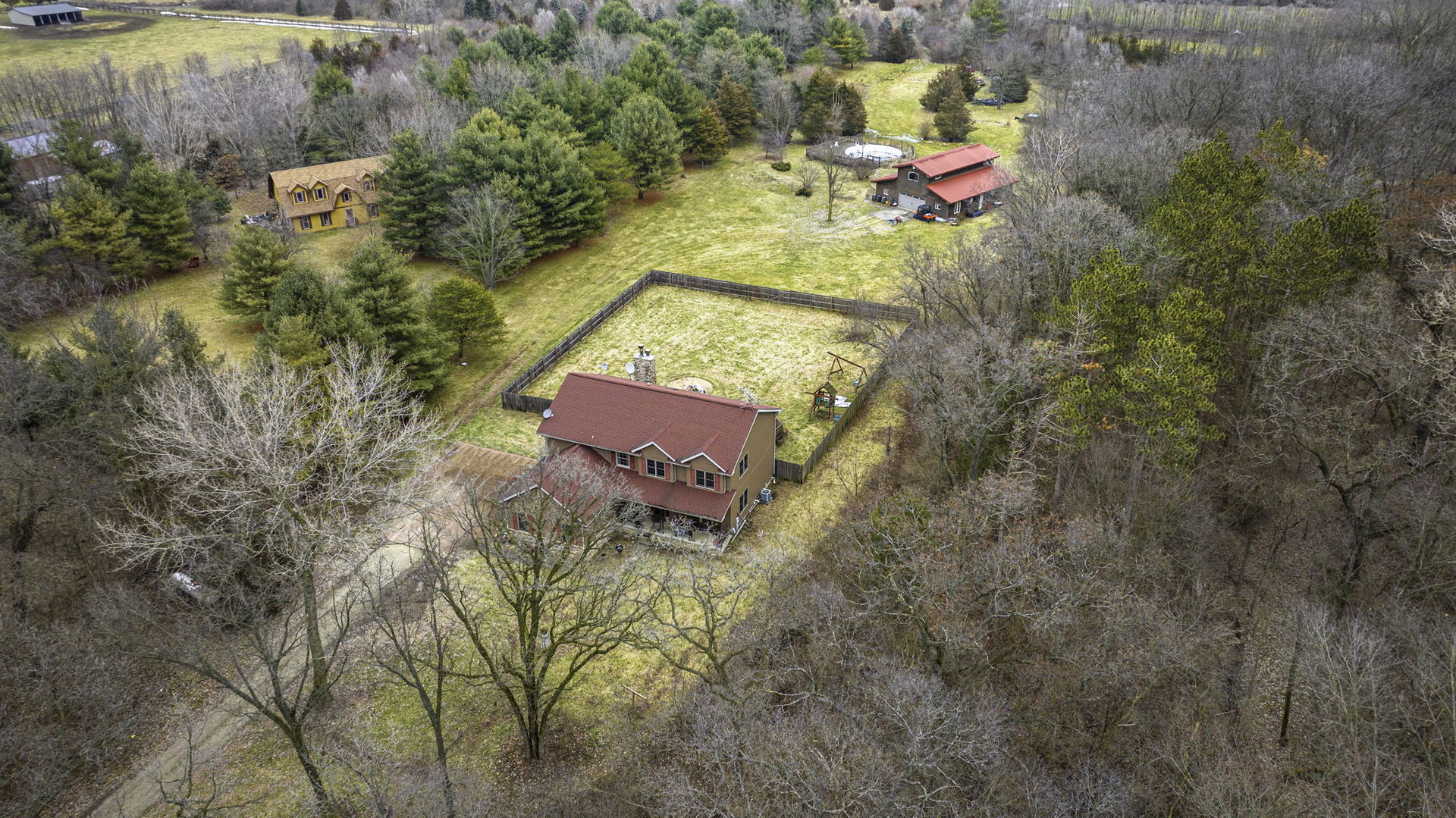 36963 Irish Lane Custer Park, IL 60481 - Photo 37 of 49 an aerial view of a house with a yard