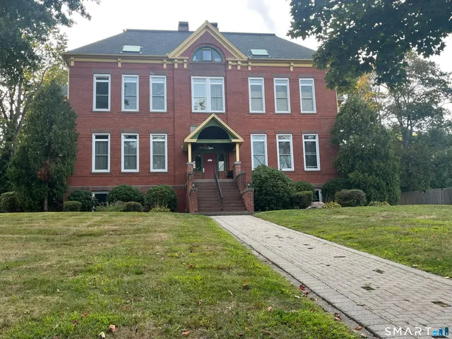 $1,500 | 58 Woodley Court, Unit 13, Meriden, CT 06450