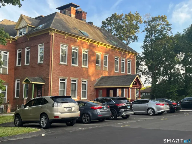 $1,500 | 58 Woodley Court, Unit 13, Meriden, CT 06450