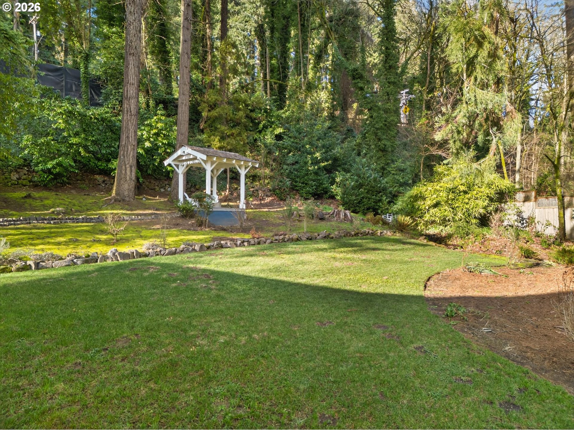 49 Southwest Briarwood Road Lake Oswego, OR 97034 - Photo 36 of 48 Backyard