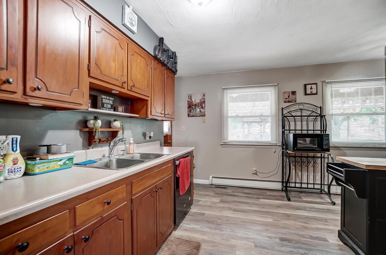 8921 Bluffton Road Fort Wayne, IN 46819 - Photo 8 of 23