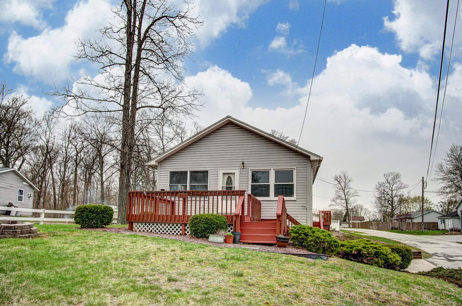 427 2nd Street Rome City, IN 46784 - Photo 1 of 31 Gallery Image 1
