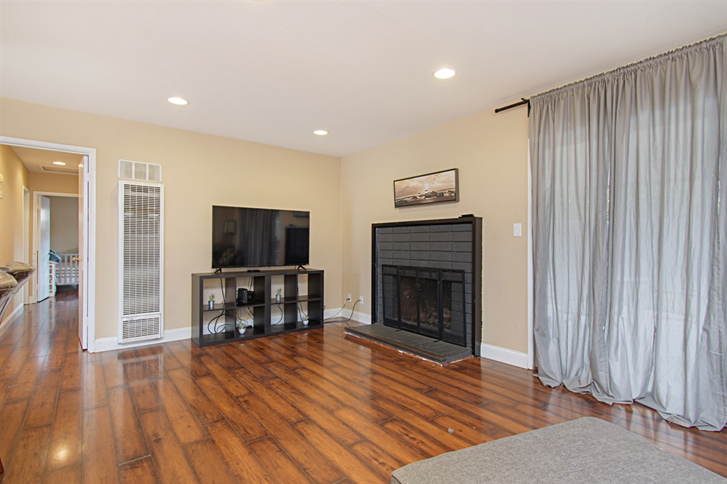 13909 Powers Road Poway, CA 92064 - Photo 6 of 24