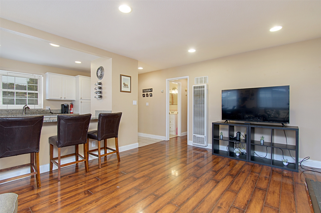13909 Powers Road Poway, CA 92064 - Photo 7 of 24