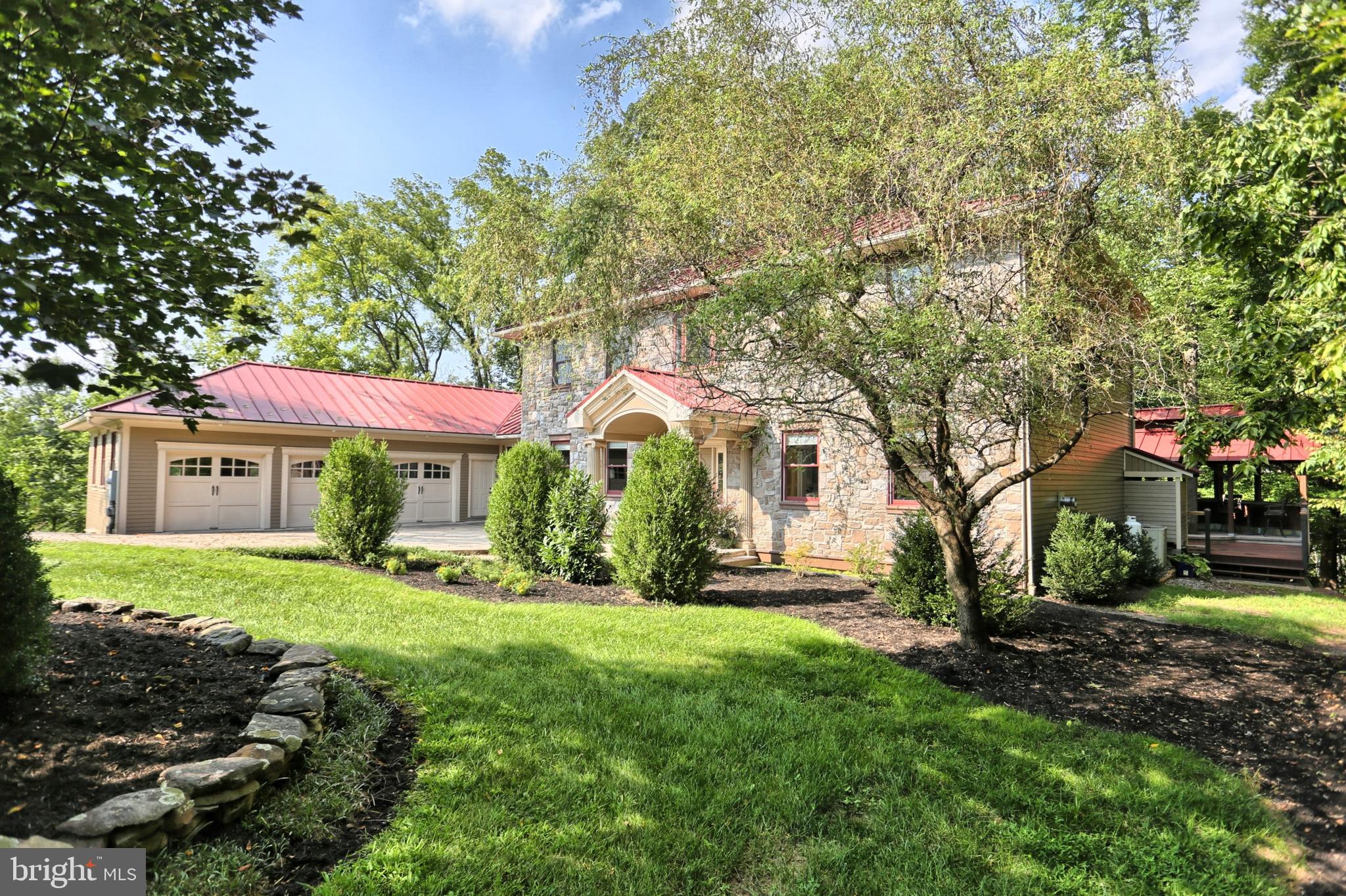110 Wheatland Road Lewisberry, PA 17339 - Photo 3 of 26 Gallery Image 3
