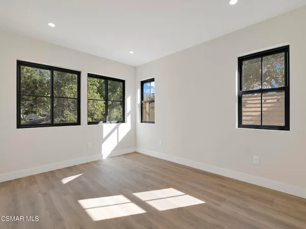 $3,700 | 3190 Los Robles Road, Unit C, Thousand Oaks, CA 91362