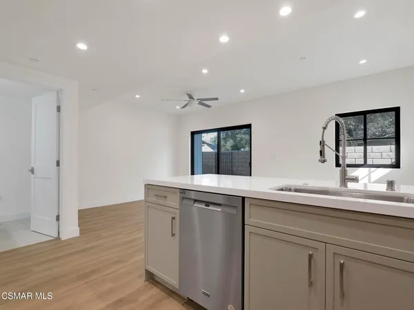 $3,700 | 3190 Los Robles Road, Unit C, Thousand Oaks, CA 91362