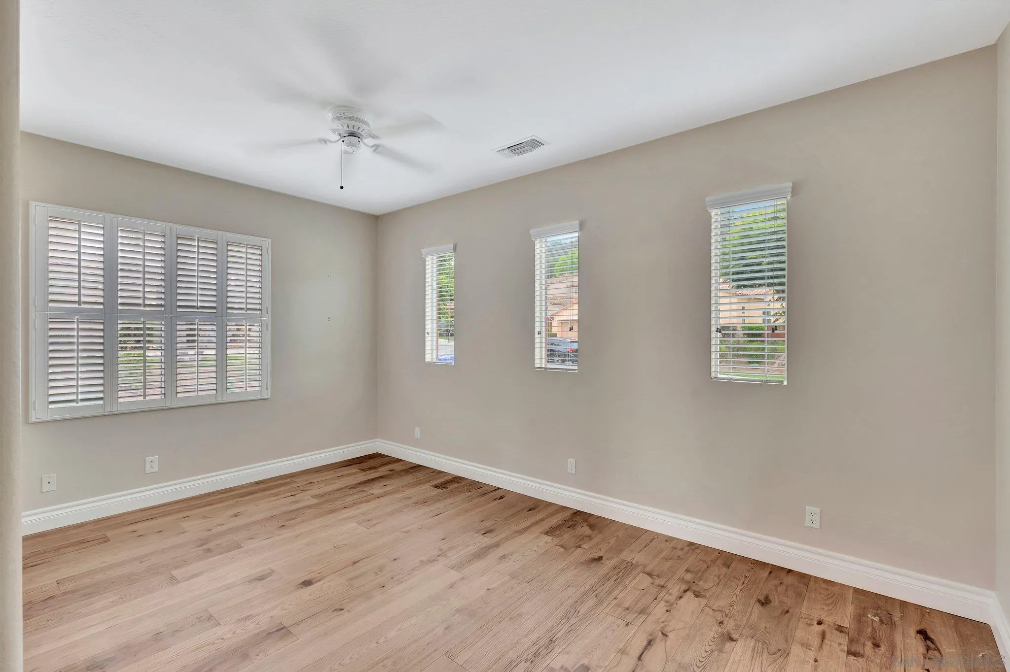 2329 Masters Road Carlsbad, CA 92008 - Photo 29 of 34 Gallery Image 29