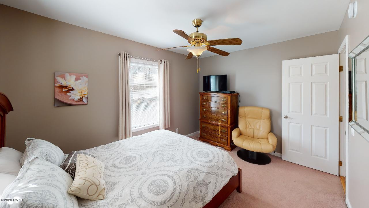 380 Daniels Road Hawley, PA 18428 - Photo 22 of 42