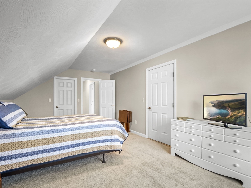 95 Hummingbird Lane, Unit 22 Groton, MA 01450 - Photo 26 of 37 Gallery Image 26