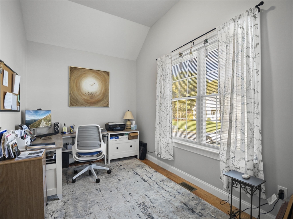 95 Hummingbird Lane, Unit 22 Groton, MA 01450 - Photo 5 of 37 Gallery Image 5