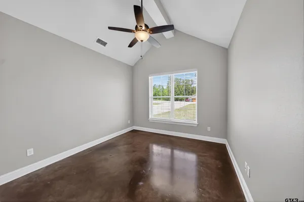 $2,600 | 18310 Timber Oaks Drive, Lindale, TX 75771