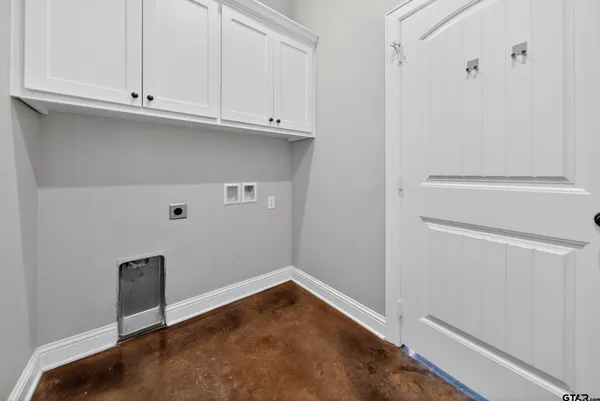 $2,600 | 18310 Timber Oaks Drive, Lindale, TX 75771