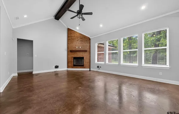 $2,600 | 18310 Timber Oaks Drive, Lindale, TX 75771