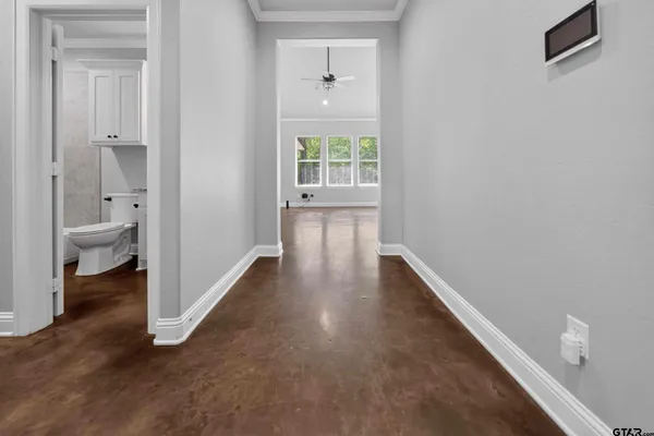 $2,600 | 18310 Timber Oaks Drive, Lindale, TX 75771