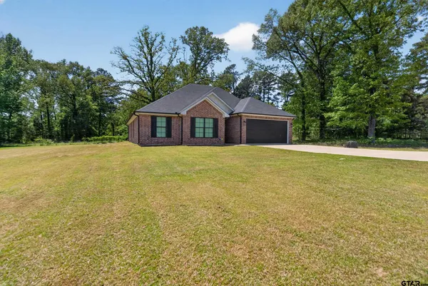 $2,600 | 18310 Timber Oaks Drive, Lindale, TX 75771