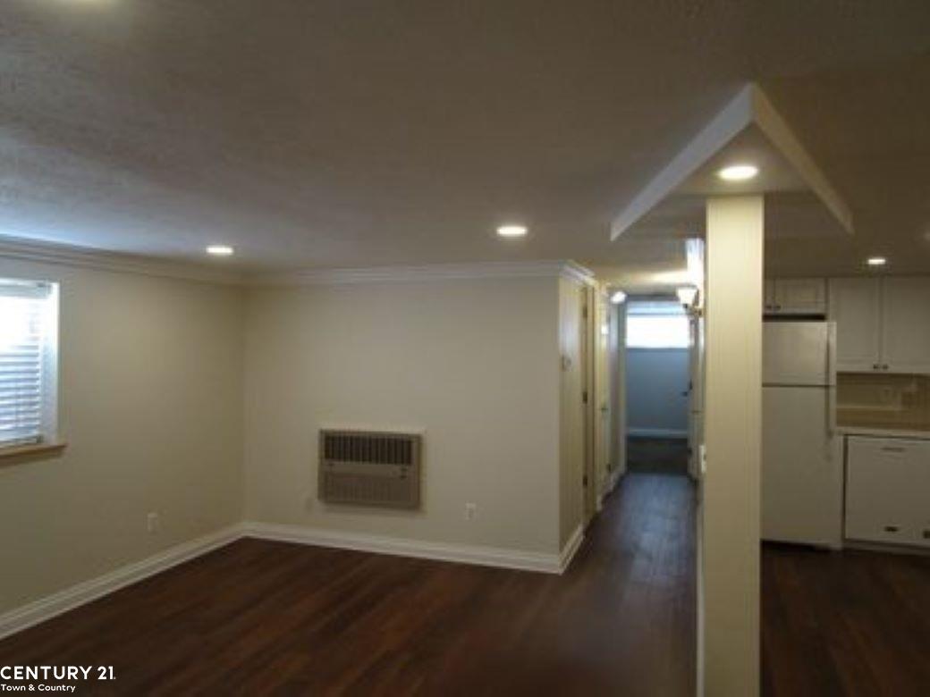 2309 Walton Rochester Hills Rochester, MI 48309 - Photo 5 of 49