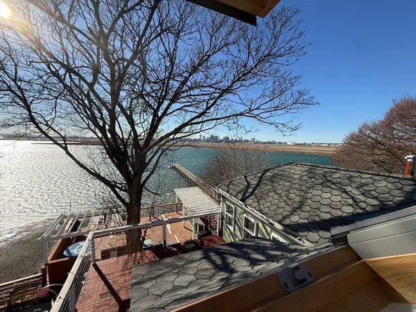 $3,900 | 231 Court Road, Unit 2, Winthrop, MA 02152