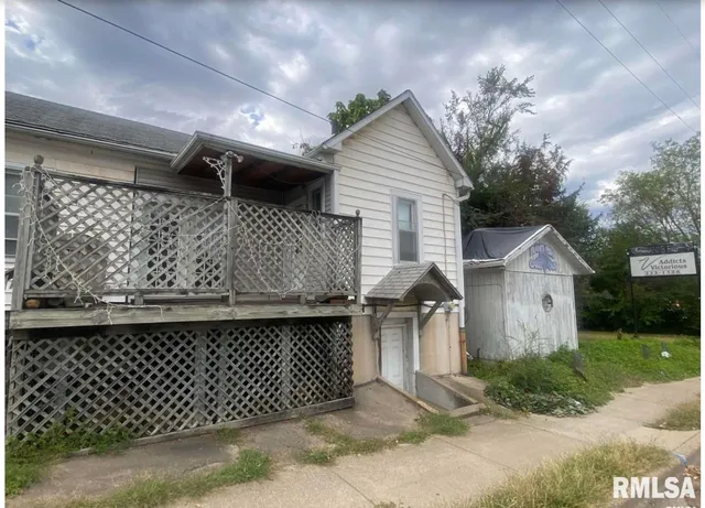 $25,000 | 325 Cherry Street, Quincy, IL 62301
