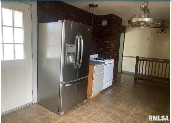 $25,000 | 325 Cherry Street, Quincy, IL 62301