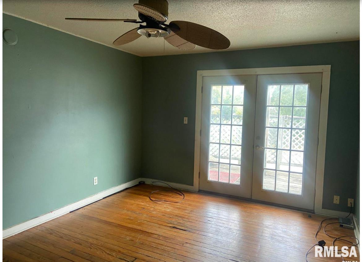 325 Cherry Street Quincy, IL 62301 - Photo 6 of 11