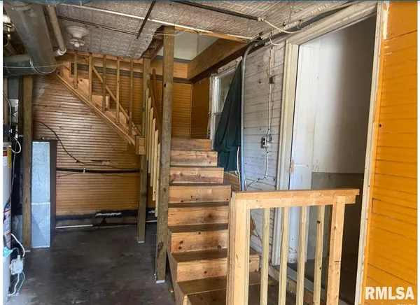 $25,000 | 325 Cherry Street, Quincy, IL 62301