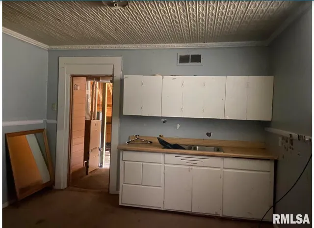 $25,000 | 325 Cherry Street, Quincy, IL 62301