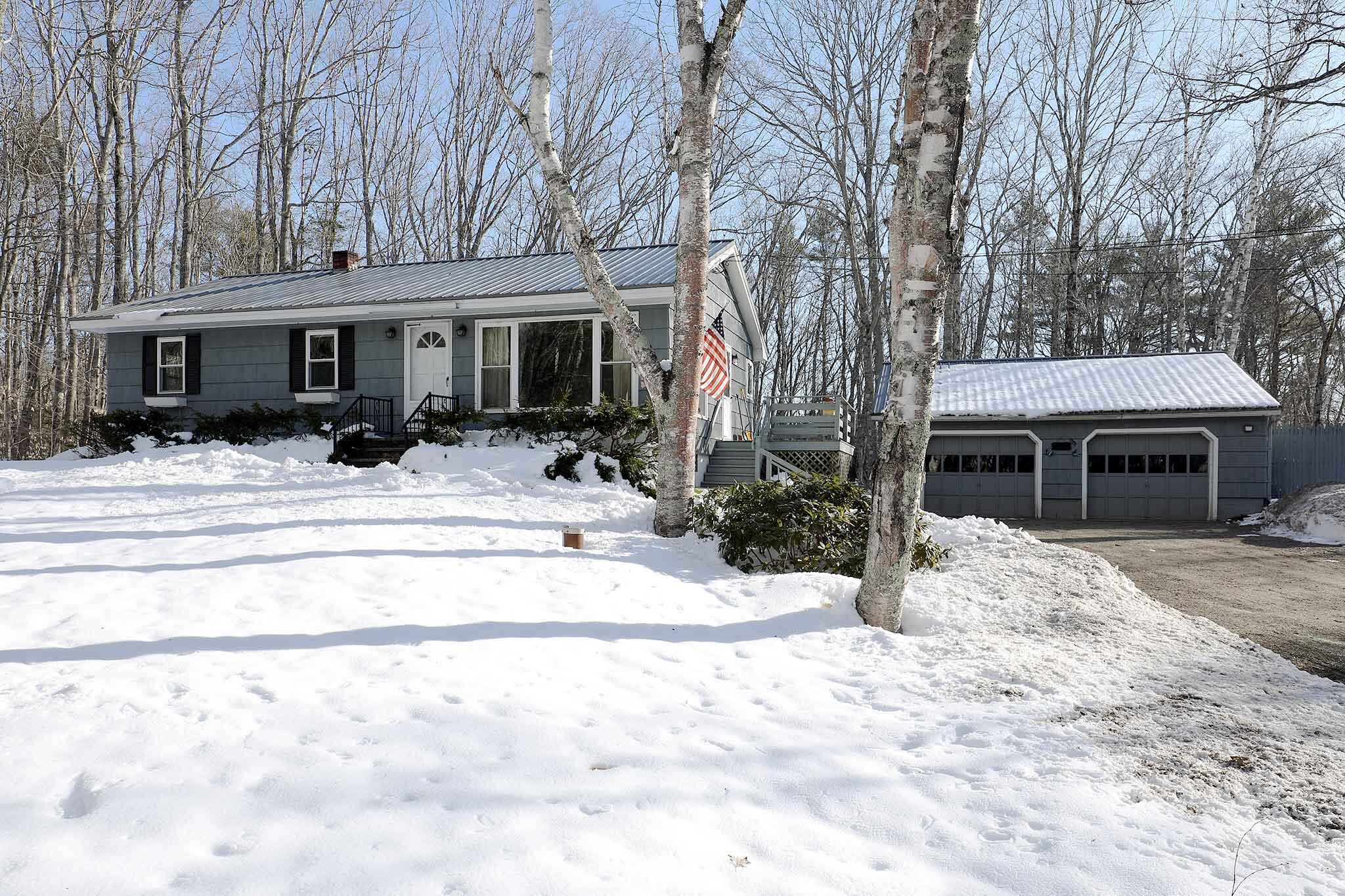 746 East Pittston Road Pittston, ME 04345 - Photo 2 of 50 CP5A5325_pit