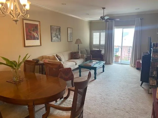 $2,500 | 801 Rue Dauphine, Unit 300, Metairie, LA 70005