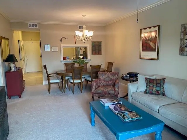 $2,500 | 801 Rue Dauphine, Unit 300, Metairie, LA 70005