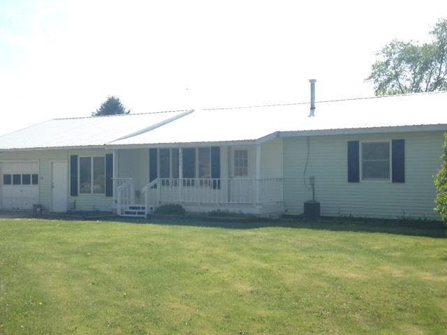 9950 South Reese Road Birch Run, MI 48415 - Photo 10 of 10 21294603-9.JPG