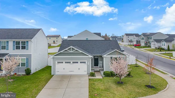 $405,000 | 201 Coville Street, Middletown, VA 22645