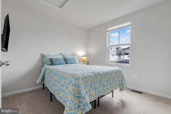 $405,000 | 201 Coville Street, Middletown, VA 22645