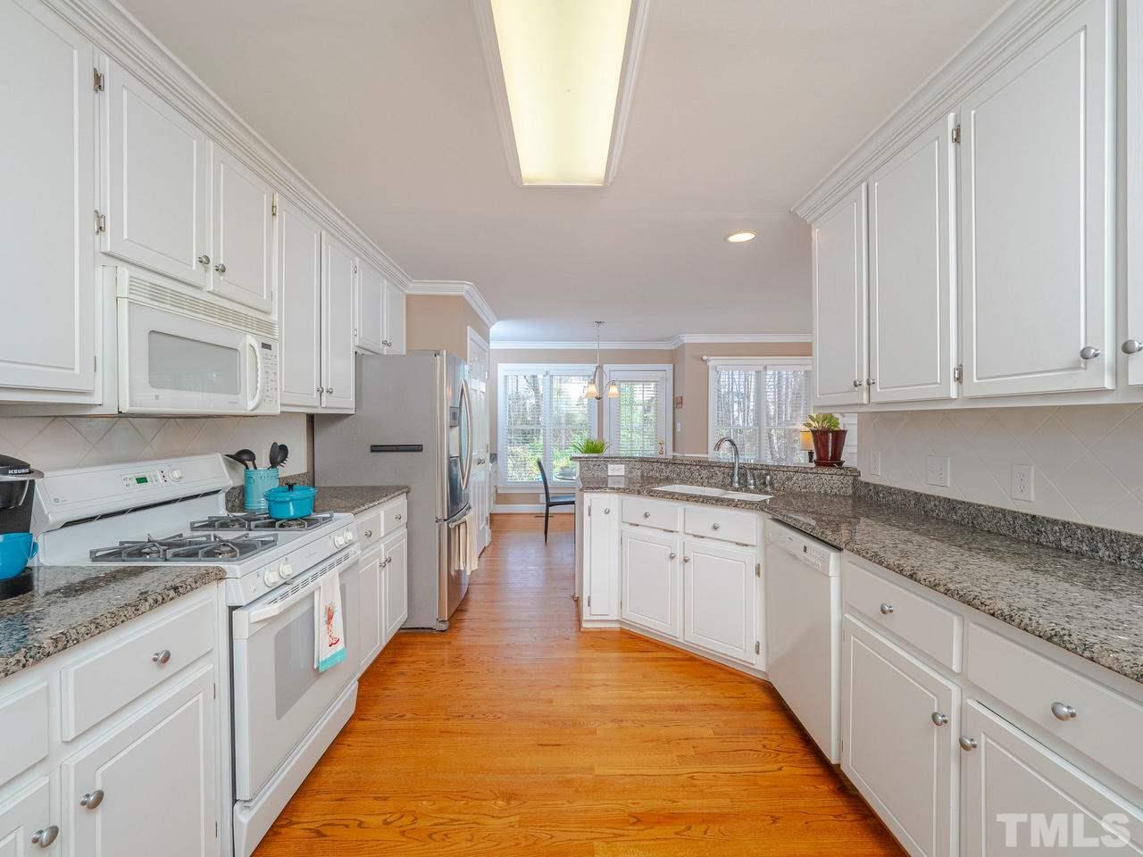2904 Dahlgreen Road Raleigh, NC 27615 - Photo 7 of 30