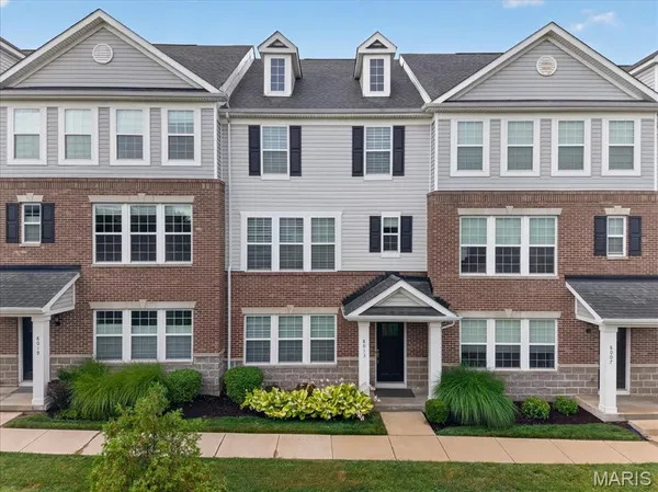 $3,500 | 8013 Central Park Drive, Richmond Heights, MO 63117