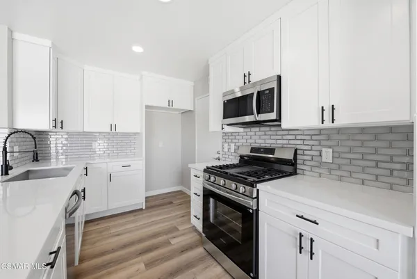 $599,999 | 5316 Rainwood Street, Unit 57, Simi Valley, CA 93063