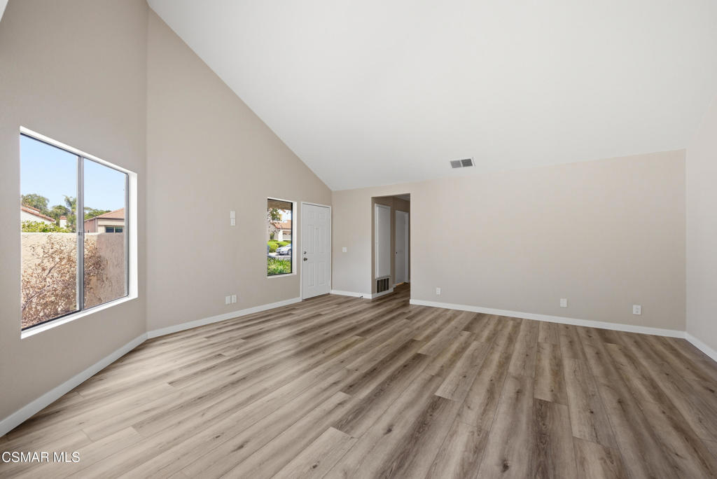 5316 Rainwood Street, Unit 57 Simi Valley, CA 93063 - Photo 6 of 27