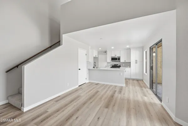 $599,999 | 5316 Rainwood Street, Unit 57, Simi Valley, CA 93063