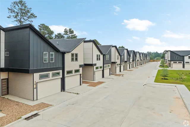 $2,499 | 13822 Bee Flower Lane, Cypress, TX 77429