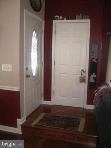 852 Crystal Rock Road Lusby, MD 20657 - Photo 3 of 13 Come on in.......